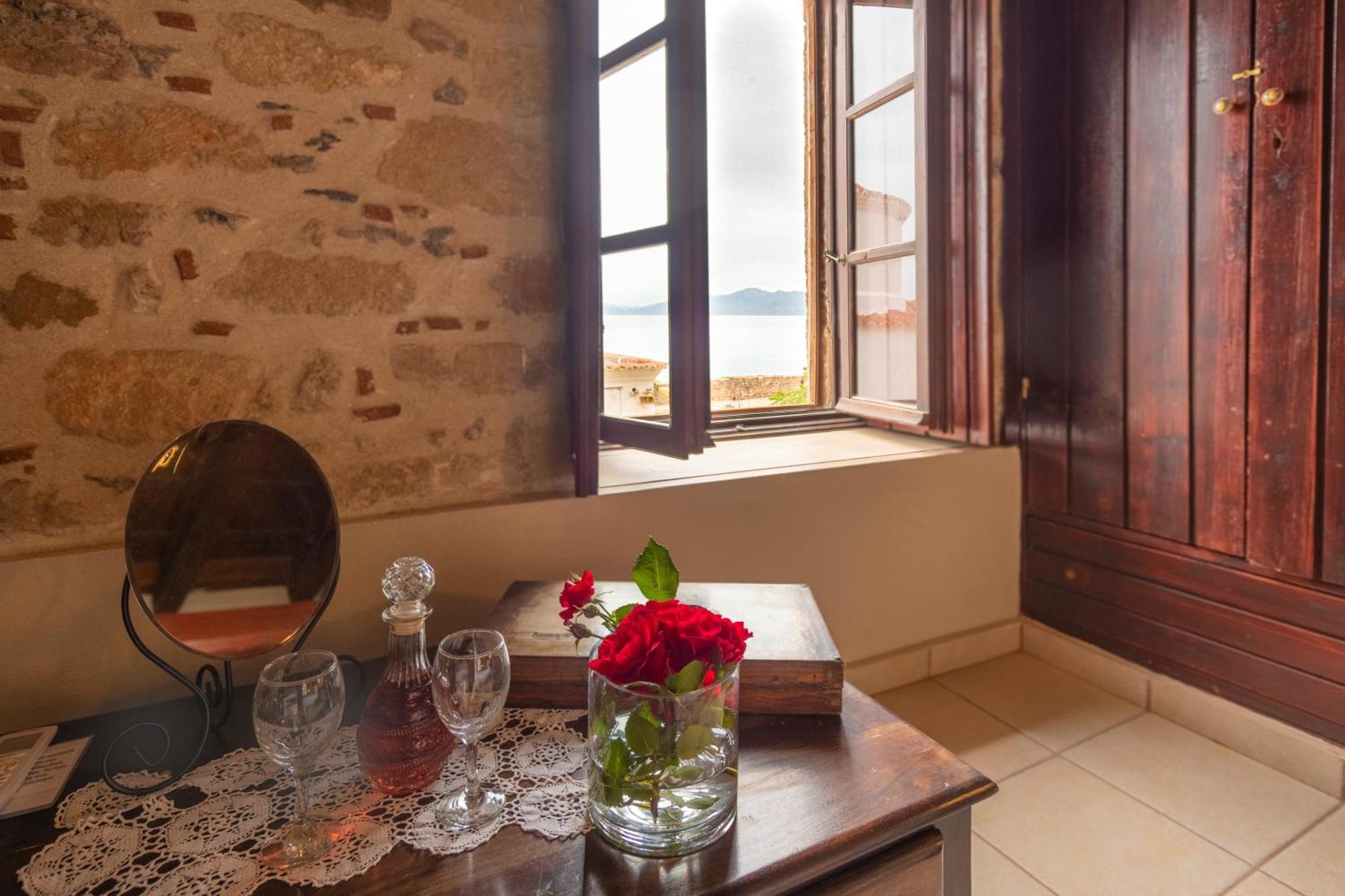 Guesthouse Kellia Monemvasía الغرفة الصورة