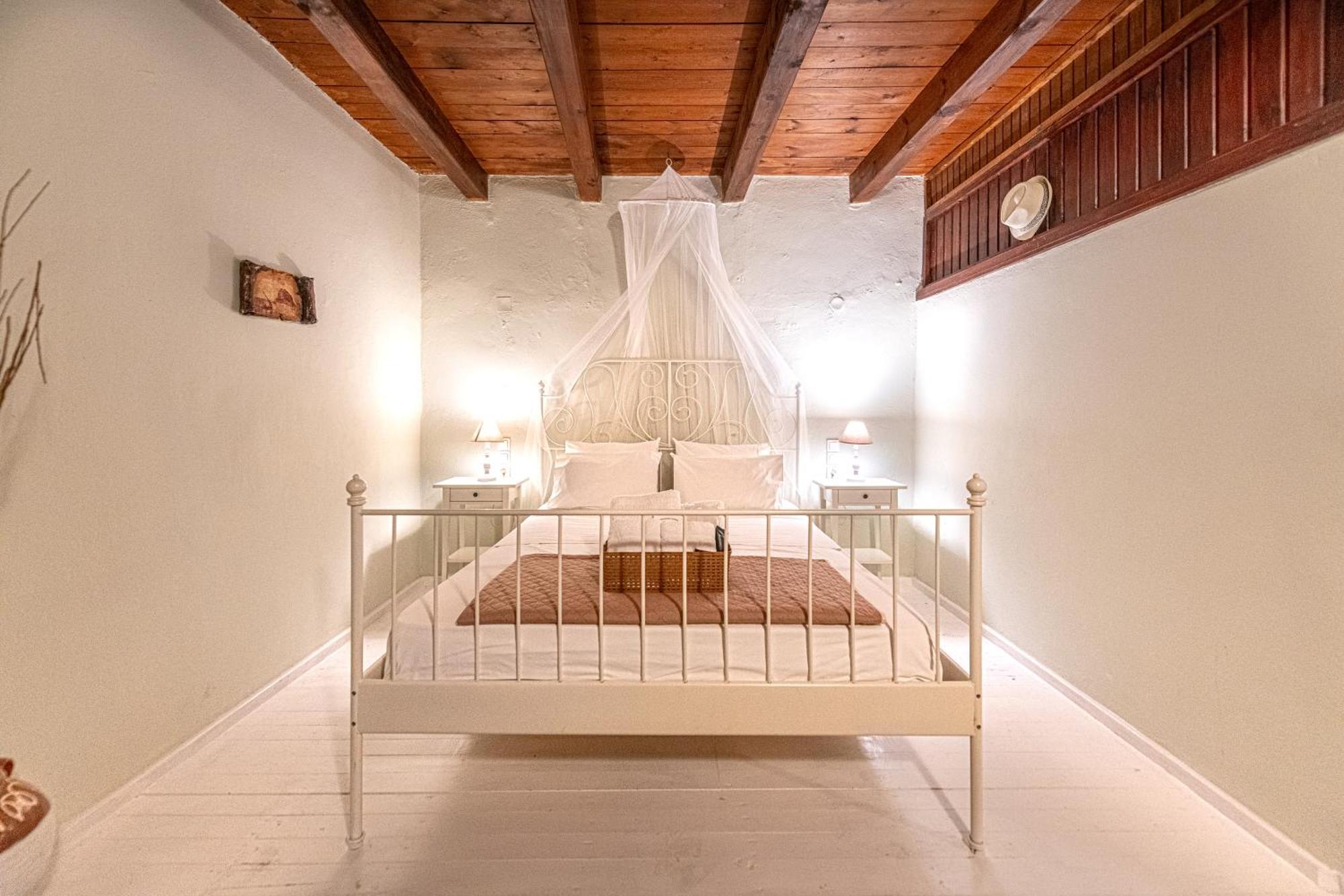 Guesthouse Kellia Monemvasía الغرفة الصورة