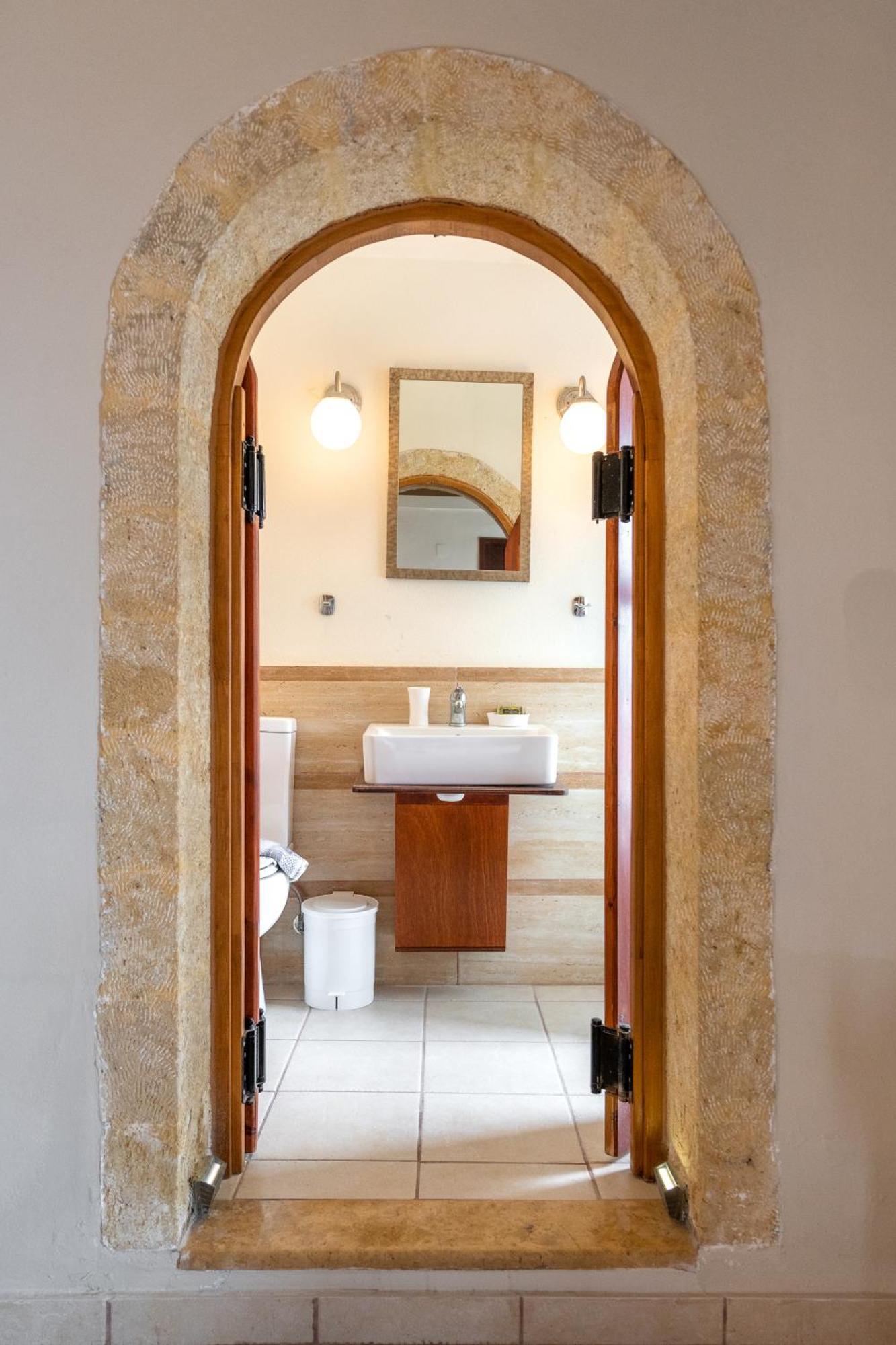 Guesthouse Kellia Monemvasía الغرفة الصورة