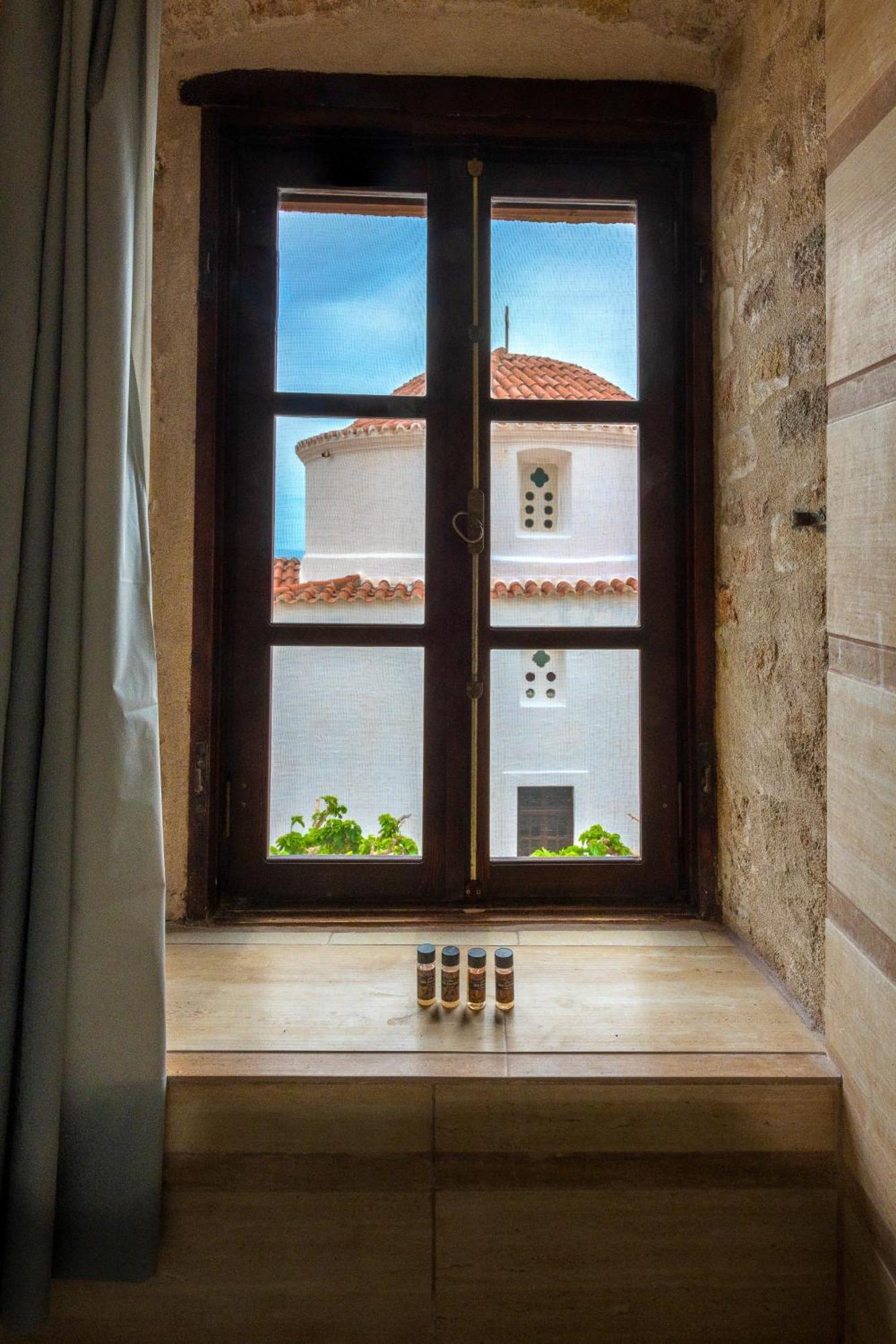 Guesthouse Kellia Monemvasía الغرفة الصورة